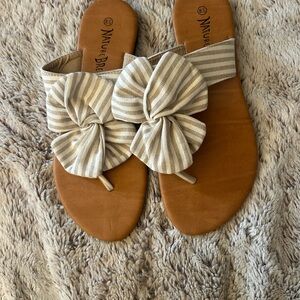 Nature Breeze Women's Sandals with Striped Bow - Tan and Cream